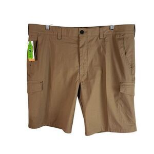NEW Haggar Active Series Cargo Shorts Mens 44 Toast Brown Stretch Flex Waistband